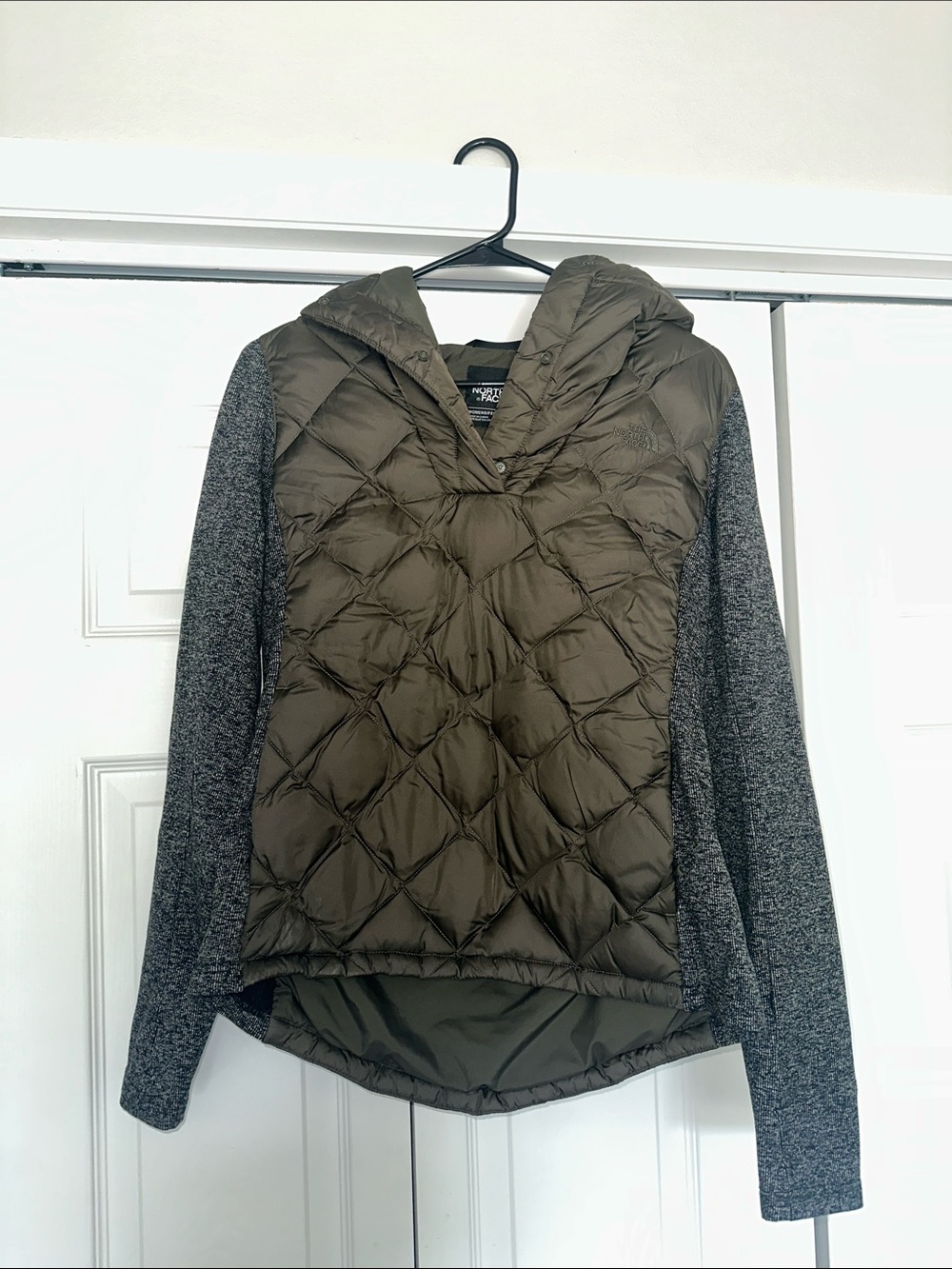 The North Face Quilted Hoodie Pullover - Olive & Heather Gray